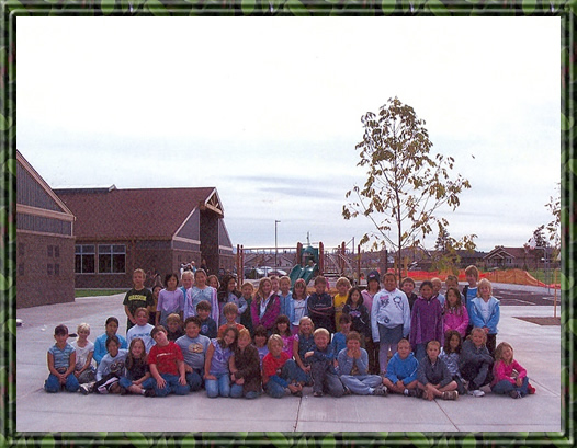 Ms. Alexander's Class with their fall tree